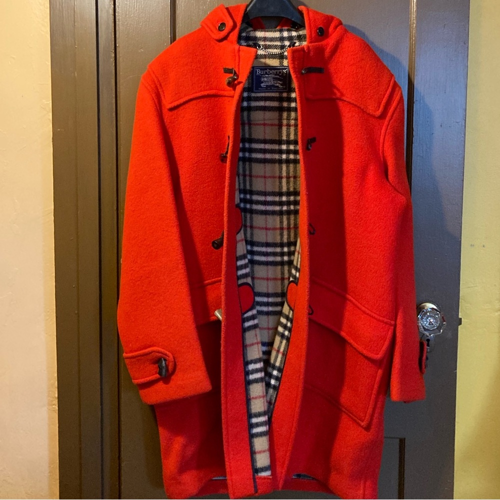 Burberry - Red Wool Women’s Vintage Duffle Coat (1980s/1990s) 23” Pit To Pit